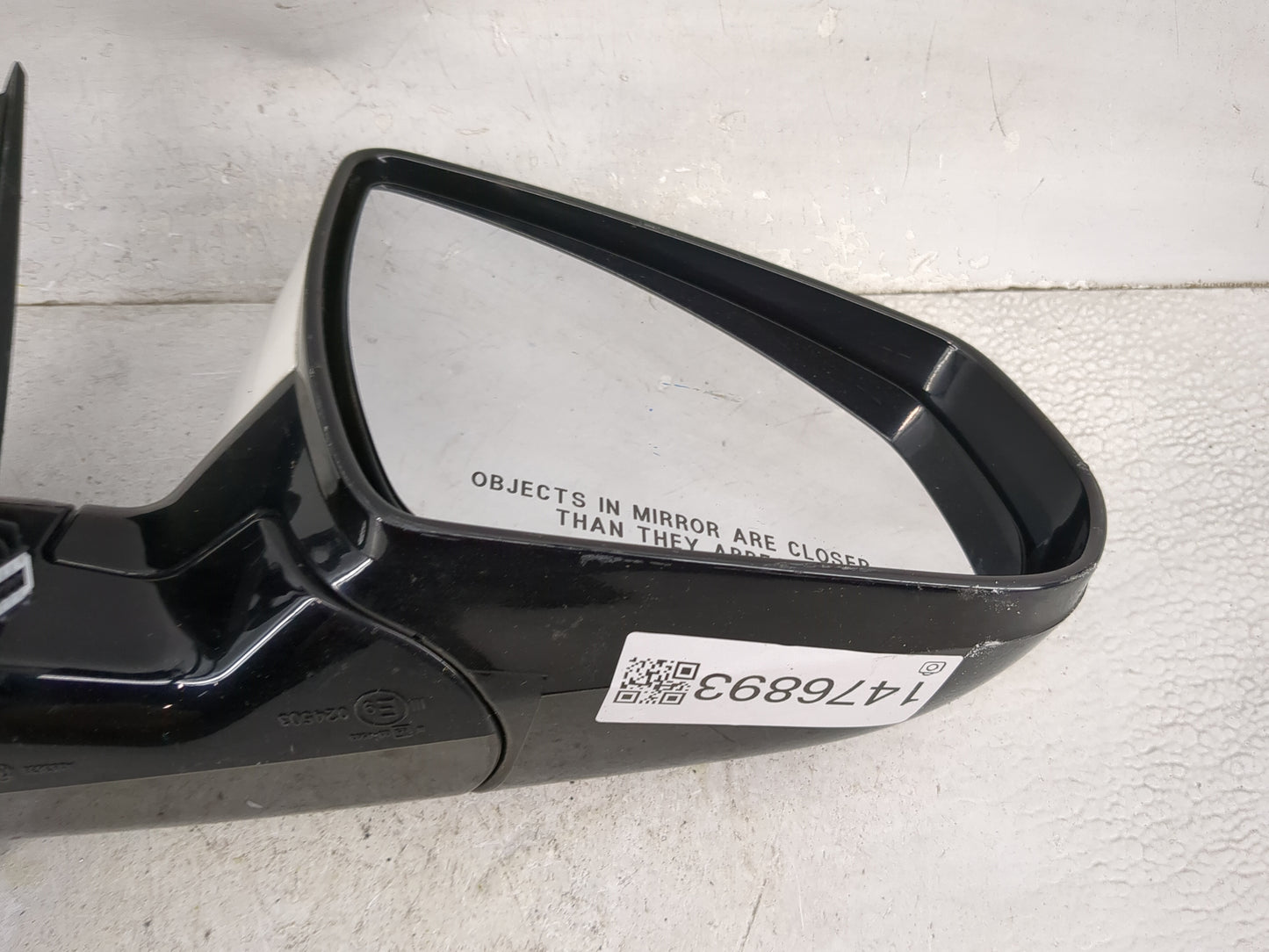 2010-2014 Cadillac Srx Passenger Side View Mirror - Right Door Mirror OEM Used - Oemusedautoparts1.com