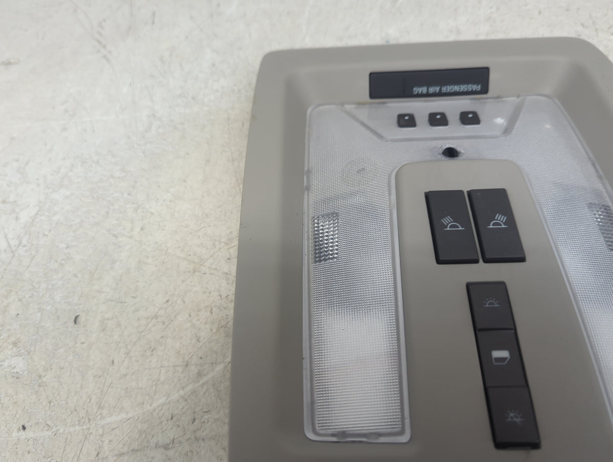 2012 Cadillac Srx Overhead Roof Console Tan - Oemusedautoparts1.com