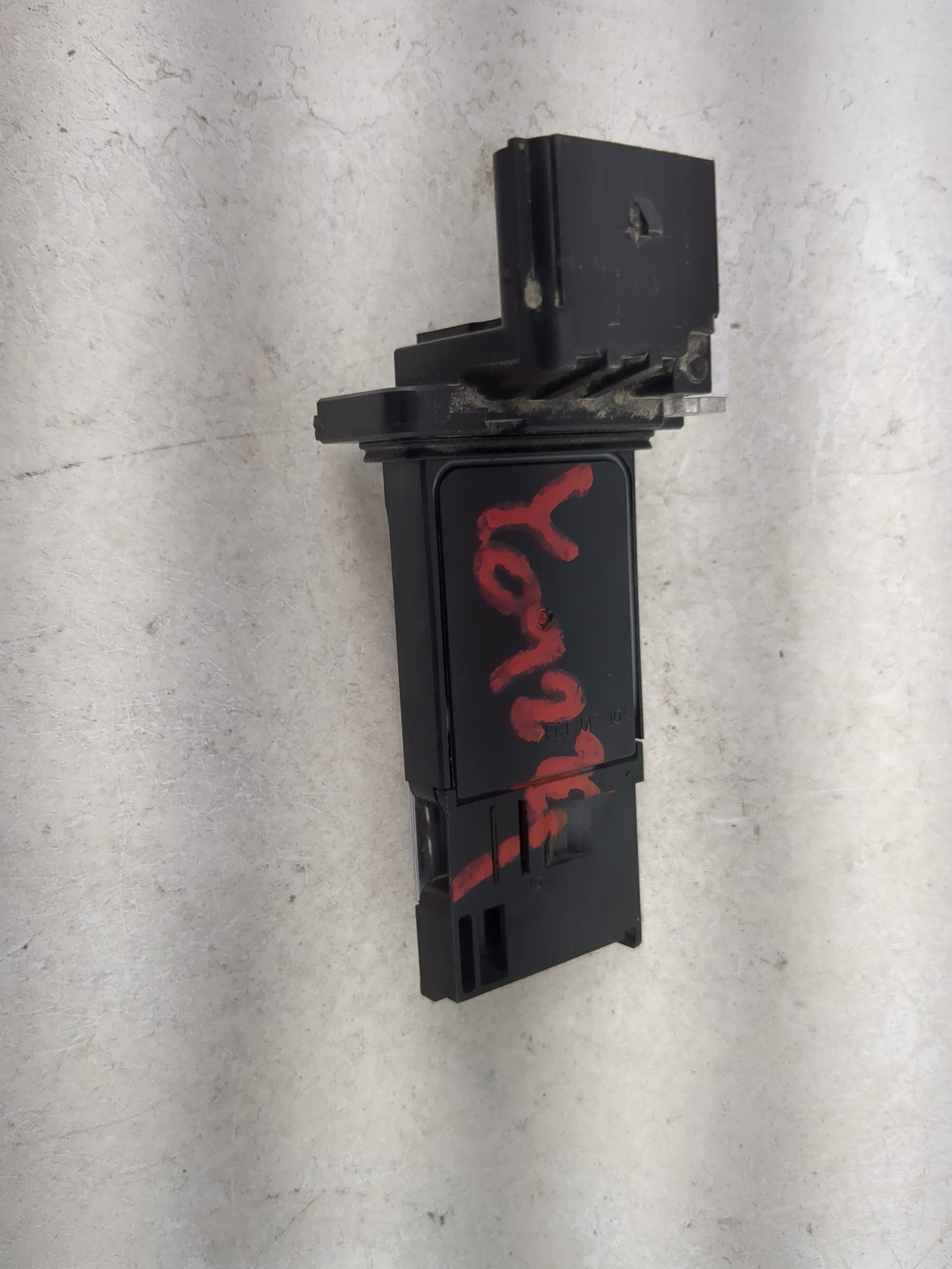 2012-2016 Cadillac Srx Mass Air Flow Meter Maf 1486028 - Oemusedautoparts1.com