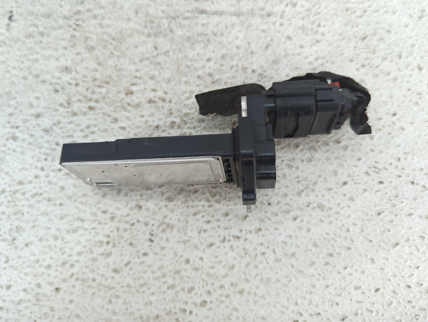 2012-2016 Cadillac Srx Mass Air Flow Meter Maf 1487915 - Oemusedautoparts1.com