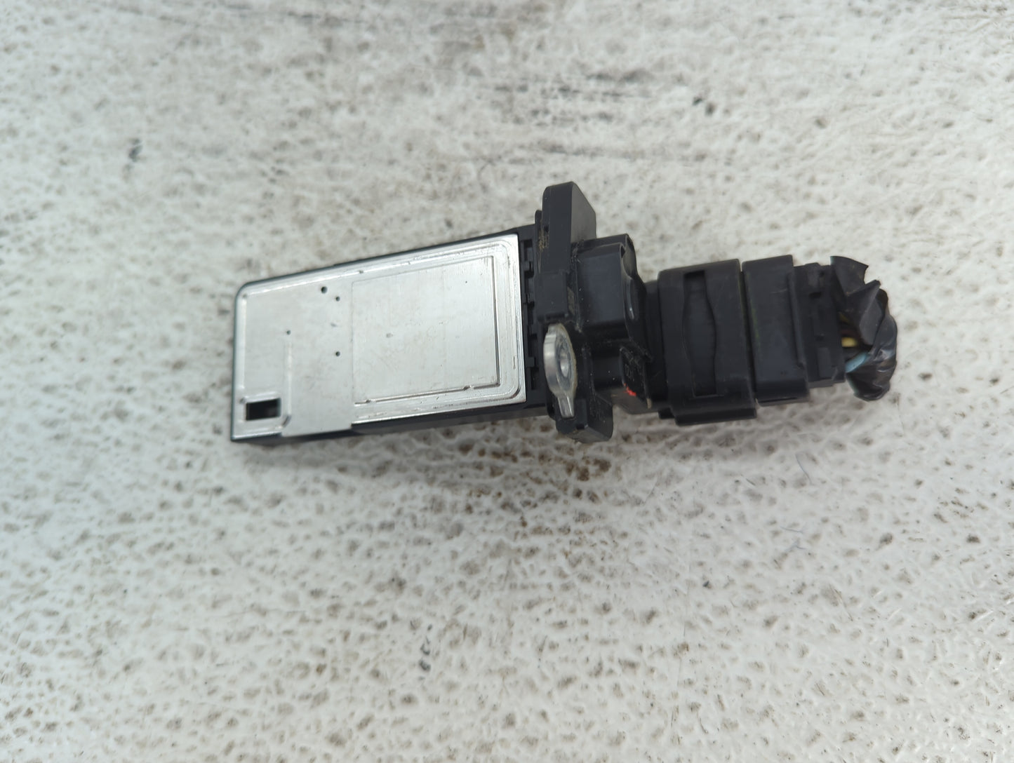 2012-2016 Cadillac Srx Mass Air Flow Meter Maf 1487915 - Oemusedautoparts1.com