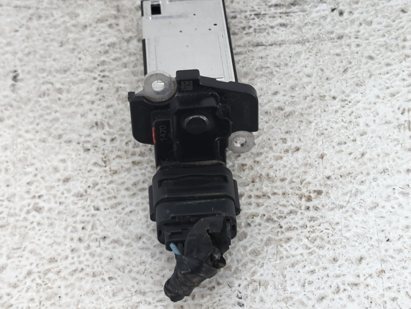 2012-2016 Cadillac Srx Mass Air Flow Meter Maf 1487915 - Oemusedautoparts1.com