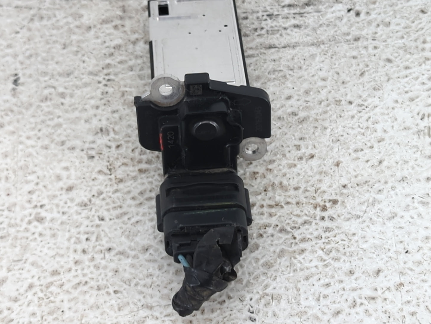 2012-2016 Cadillac Srx Mass Air Flow Meter Maf 1487915 - Oemusedautoparts1.com