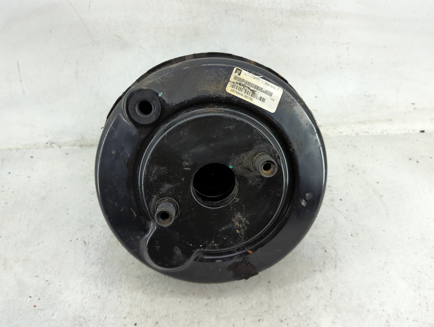 2010-2012 Cadillac Srx Power Brake Booster Oem 1490297 - Oemusedautoparts1.com