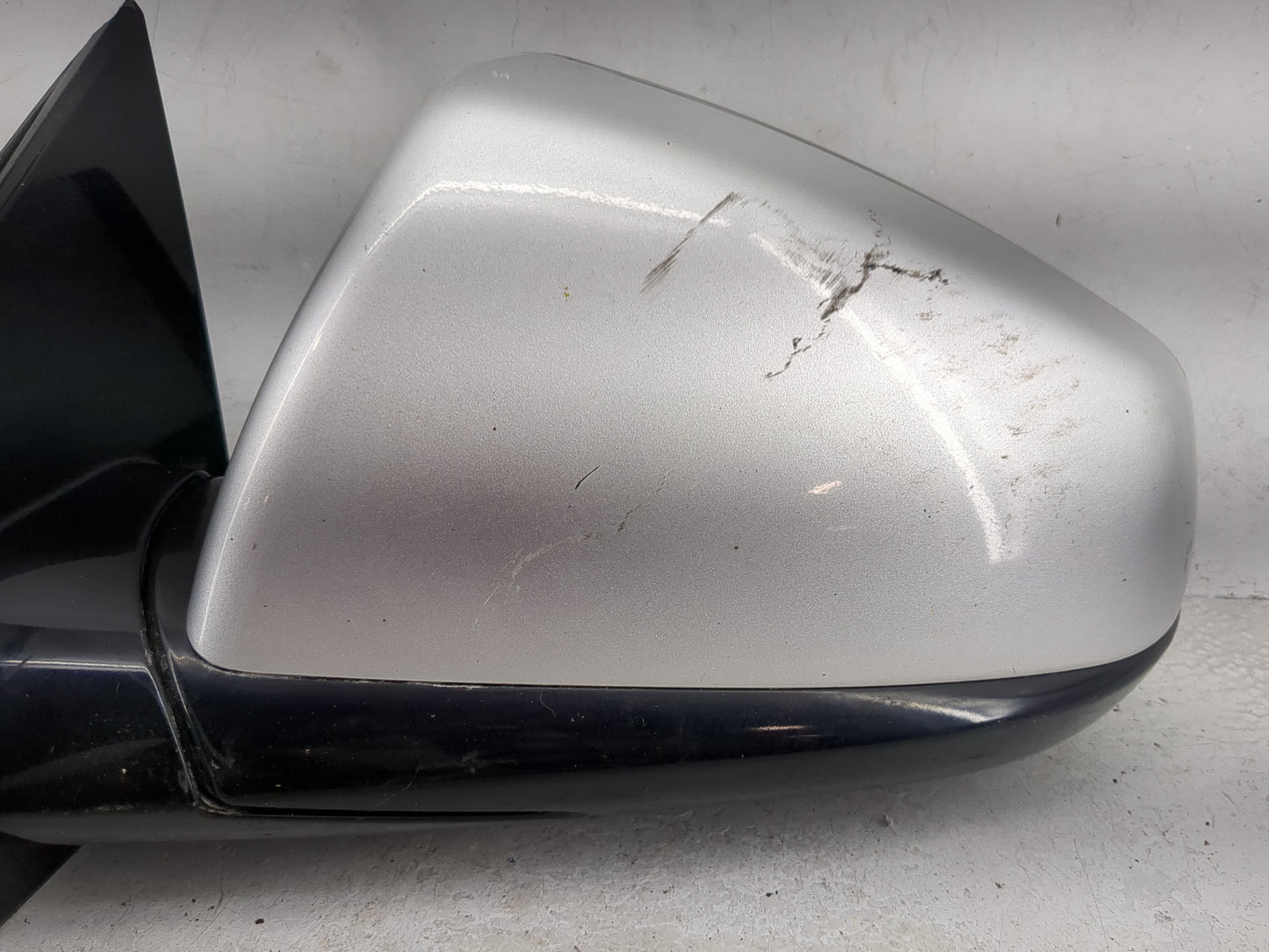 2010-2012 Cadillac Srx Driver Side View Mirror - Left Door Mirror OEM Used - Oemusedautoparts1.com