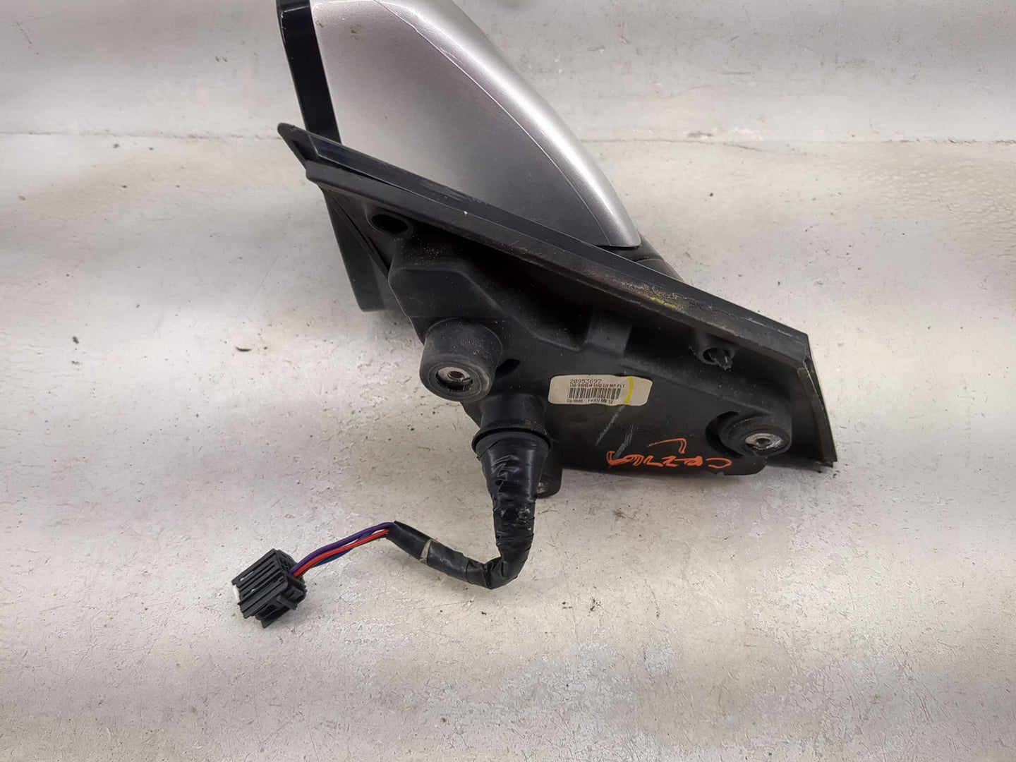 2010-2012 Cadillac Srx Driver Side View Mirror - Left Door Mirror OEM Used - Oemusedautoparts1.com