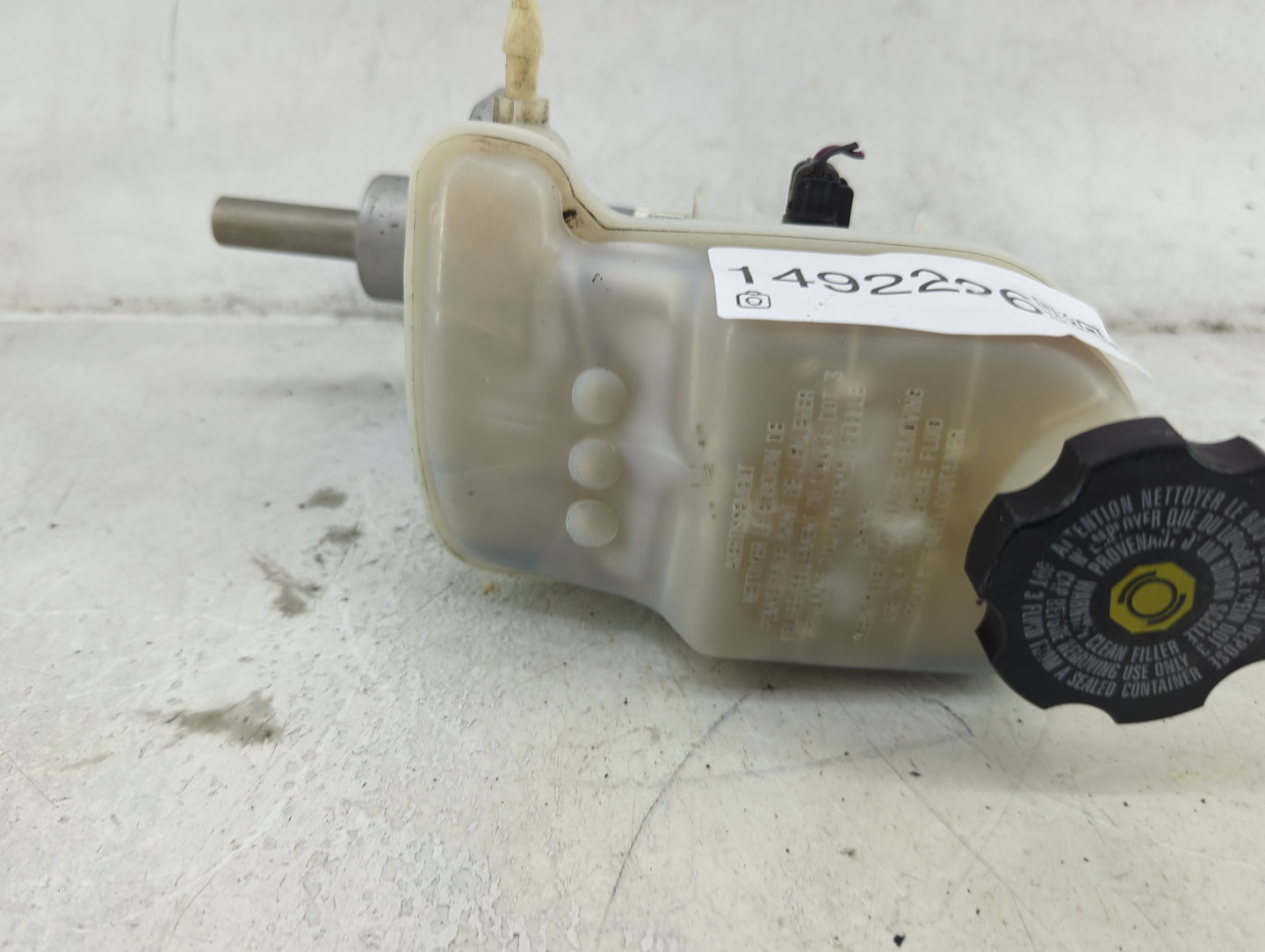 2010-2016 Cadillac Srx Brake Master Cylinder 1492226 - Oemusedautoparts1.com