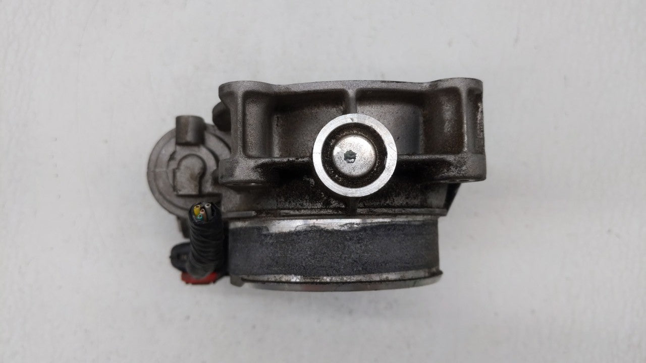 2012-2016 Cadillac Srx Throttle Body P/N:12670981AA 12632172BA Fits Fits 2012 2013 2014 2015 2016 2017 2018 2019 OEM Used Au