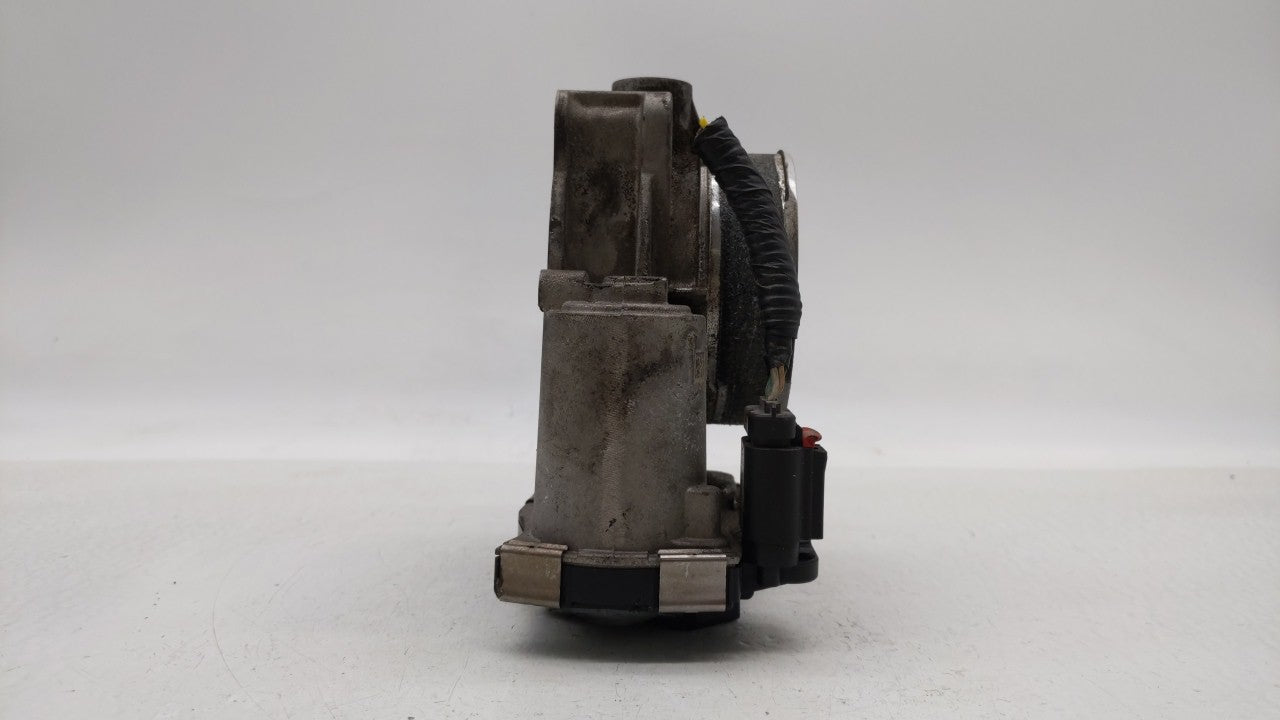 2012-2016 Cadillac Srx Throttle Body P/N:12670981AA 12632172BA Fits Fits 2012 2013 2014 2015 2016 2017 2018 2019 OEM Used Au