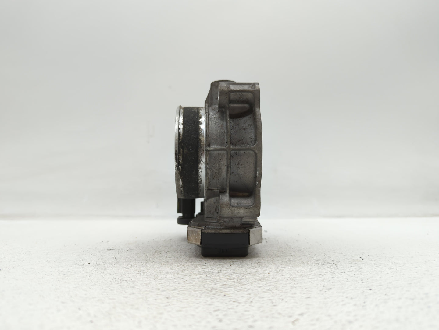 2012-2016 Cadillac Srx Throttle Body P/N:12632172BA Fits Fits 2012 2013 2014 2015 2016 2017 2018 2019 OEM Used Auto Parts - 