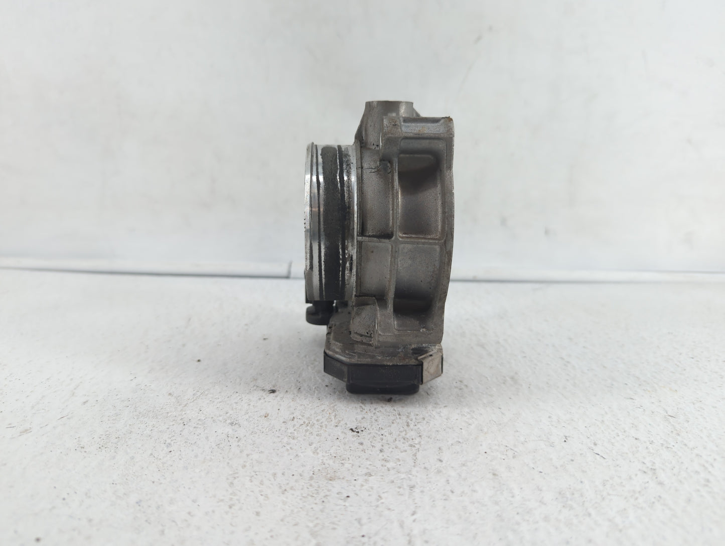 2012-2016 Cadillac Srx Throttle Body P/N:12670981AA 12632172BA Fits Fits 2012 2013 2014 2015 2016 2017 2018 2019 OEM Used Au