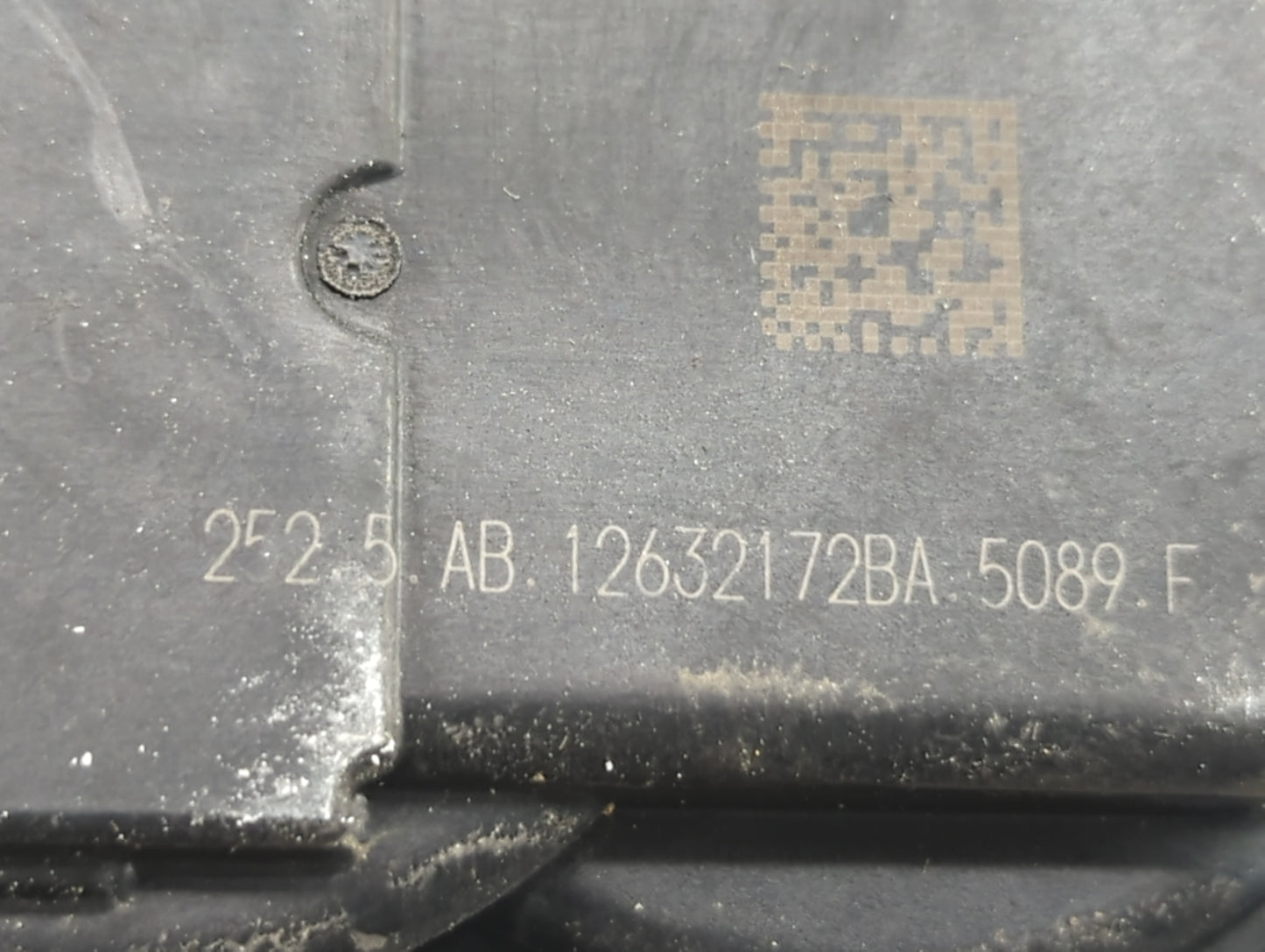 2012-2016 Cadillac Srx Throttle Body P/N:12670981AA 12632172BA Fits Fits 2012 2013 2014 2015 2016 2017 2018 2019 OEM Used Au