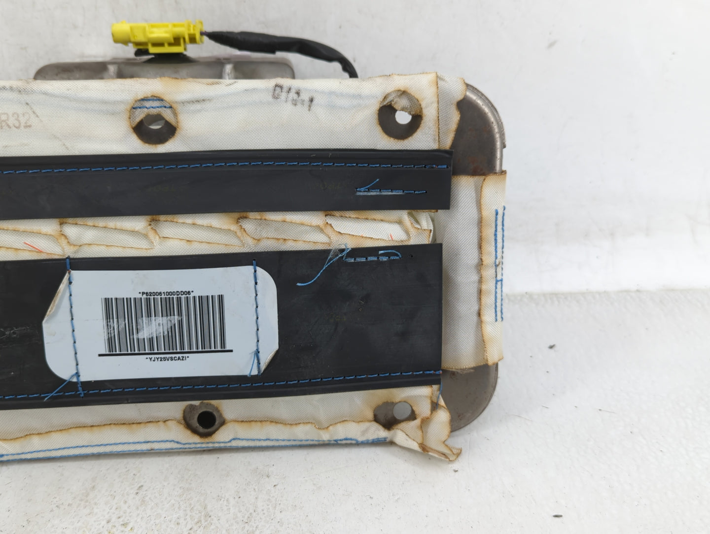 2012-2012 Cadillac Srx Air Bag Passenger Right Dashboard Oem - Oemusedautoparts1.com