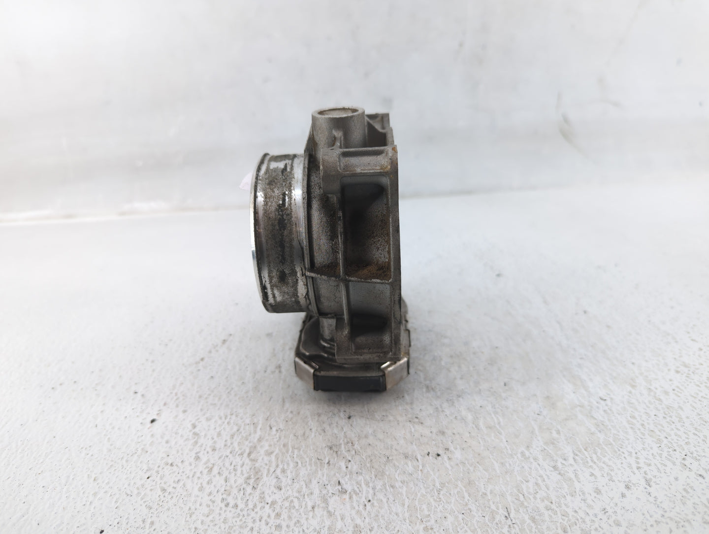 2012-2016 Cadillac Srx Throttle Body P/N:12632172BA Fits Fits 2012 2013 2014 2015 2016 2017 2018 2019 2020 2021 2022 OEM Use