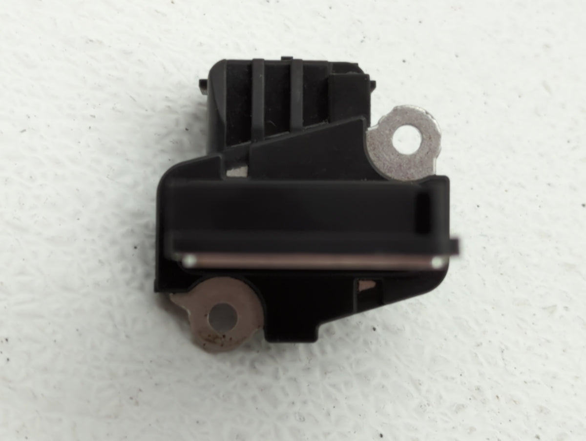 2012-2016 Cadillac Srx Mass Air Flow Meter Maf Sensor 555831 - Oemusedautoparts1.com