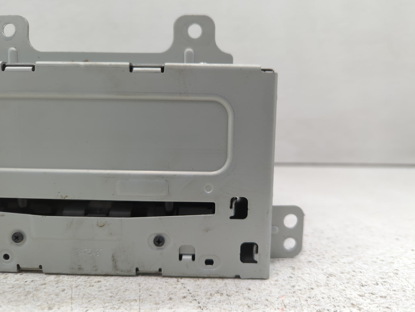 2010-2012 Cadillac Srx Radio AM FM Cd Player Receiver Replacement P/N:22870782 Fits Fits 2010 2011 2012 OEM Used Auto Parts 