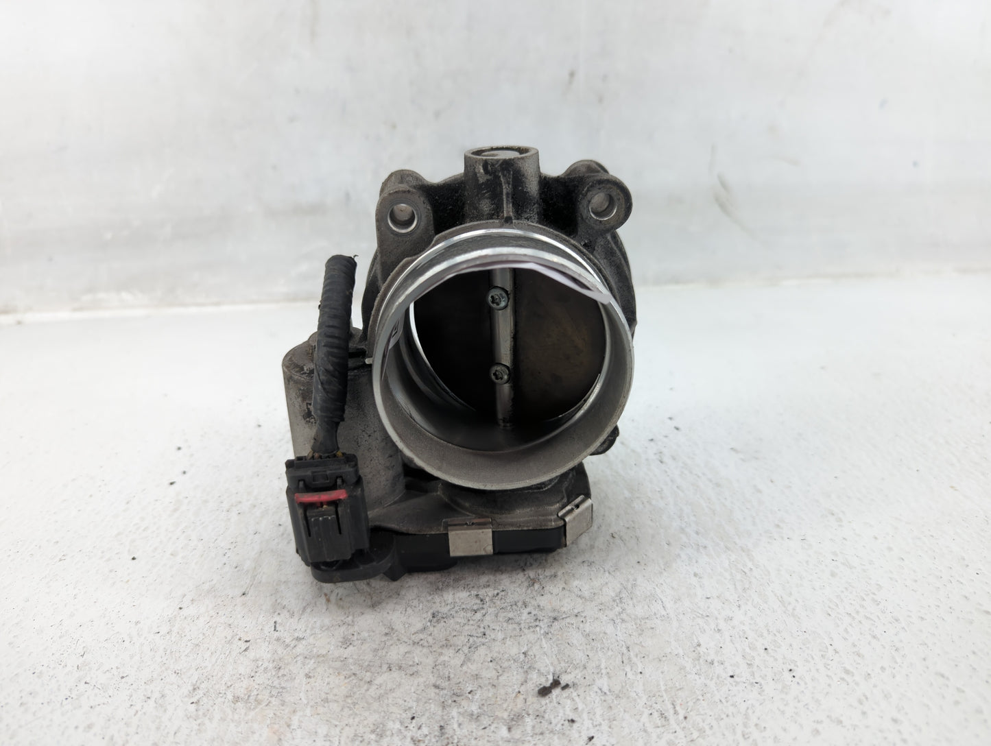 2012-2016 Cadillac Srx Throttle Body P/N:12682172BA Fits Fits 2012 2013 2014 2015 2016 2017 2018 2019 2020 2021 2022 OEM Use