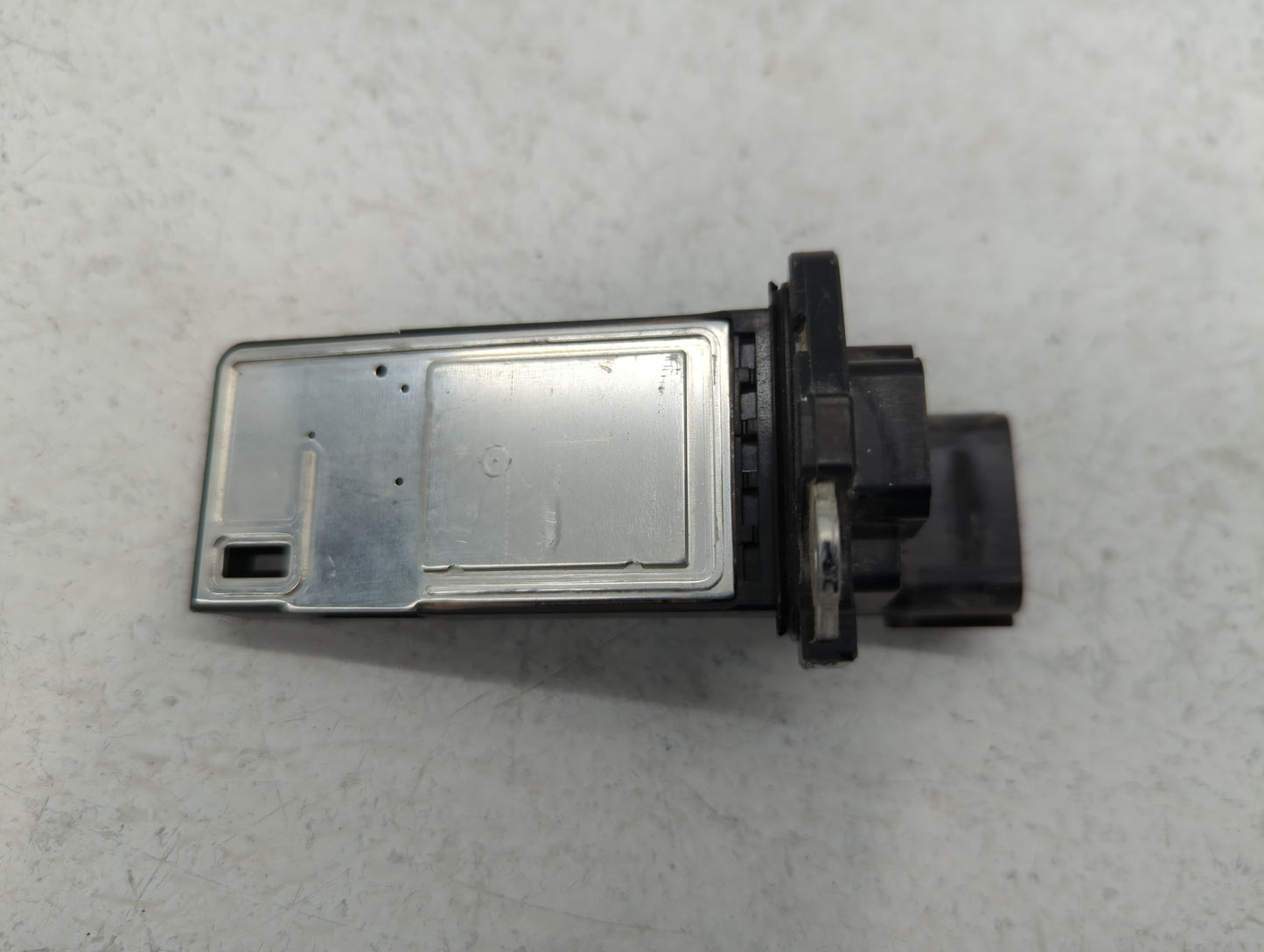 2012-2016 Cadillac Srx Mass Air Flow Meter Maf - Oemusedautoparts1.com