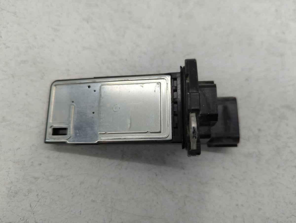 2012-2016 Cadillac Srx Mass Air Flow Meter Maf Sensor 591679 - Oemusedautoparts1.com