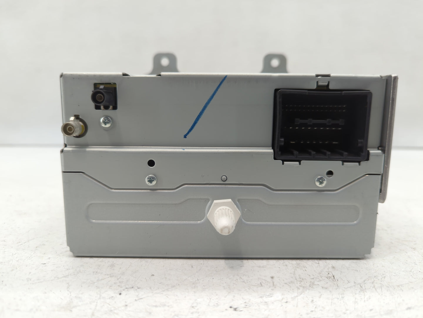 2012 Cadillac Srx Radio AM FM Cd Player Receiver Replacement P/N:22815634 Fits OEM Used Auto Parts - Oemusedautoparts1.com