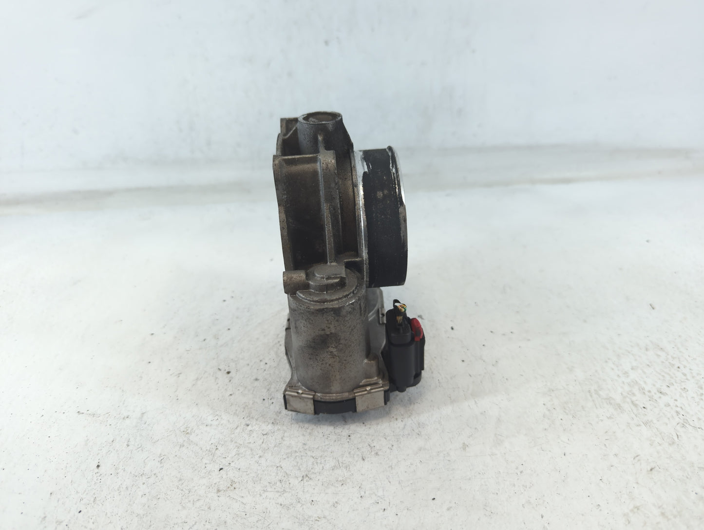2012-2016 Cadillac Srx Throttle Body P/N:12632172BA Fits Fits 2012 2013 2014 2015 2016 2017 2018 2019 2020 2021 2022 OEM Use
