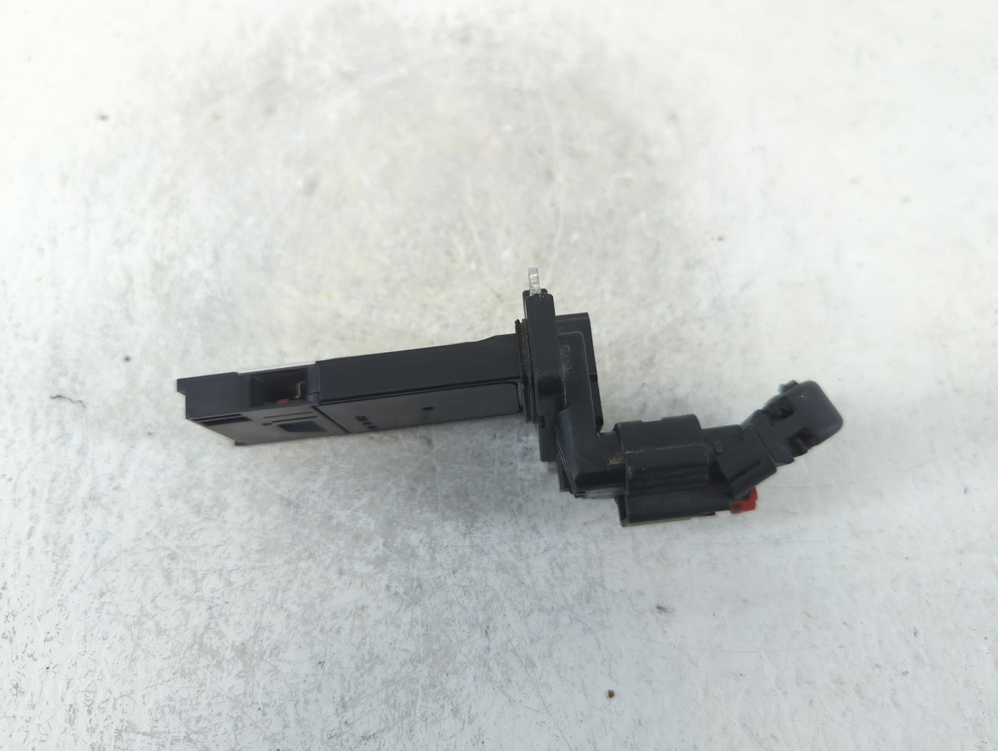2012-2016 Cadillac Srx Mass Air Flow Meter Maf - Oemusedautoparts1.com