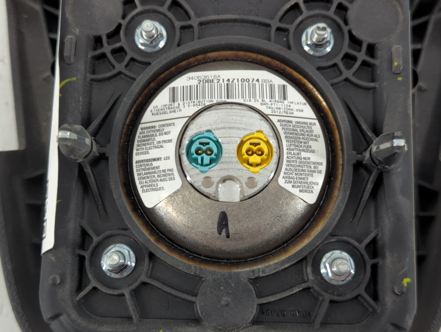 2011-2012 Cadillac Srx Air Bag Driver Left Steering Wheel Mounted P/N:34063618A Fits Fits 2011 2012 OEM Used Auto Parts - Oe