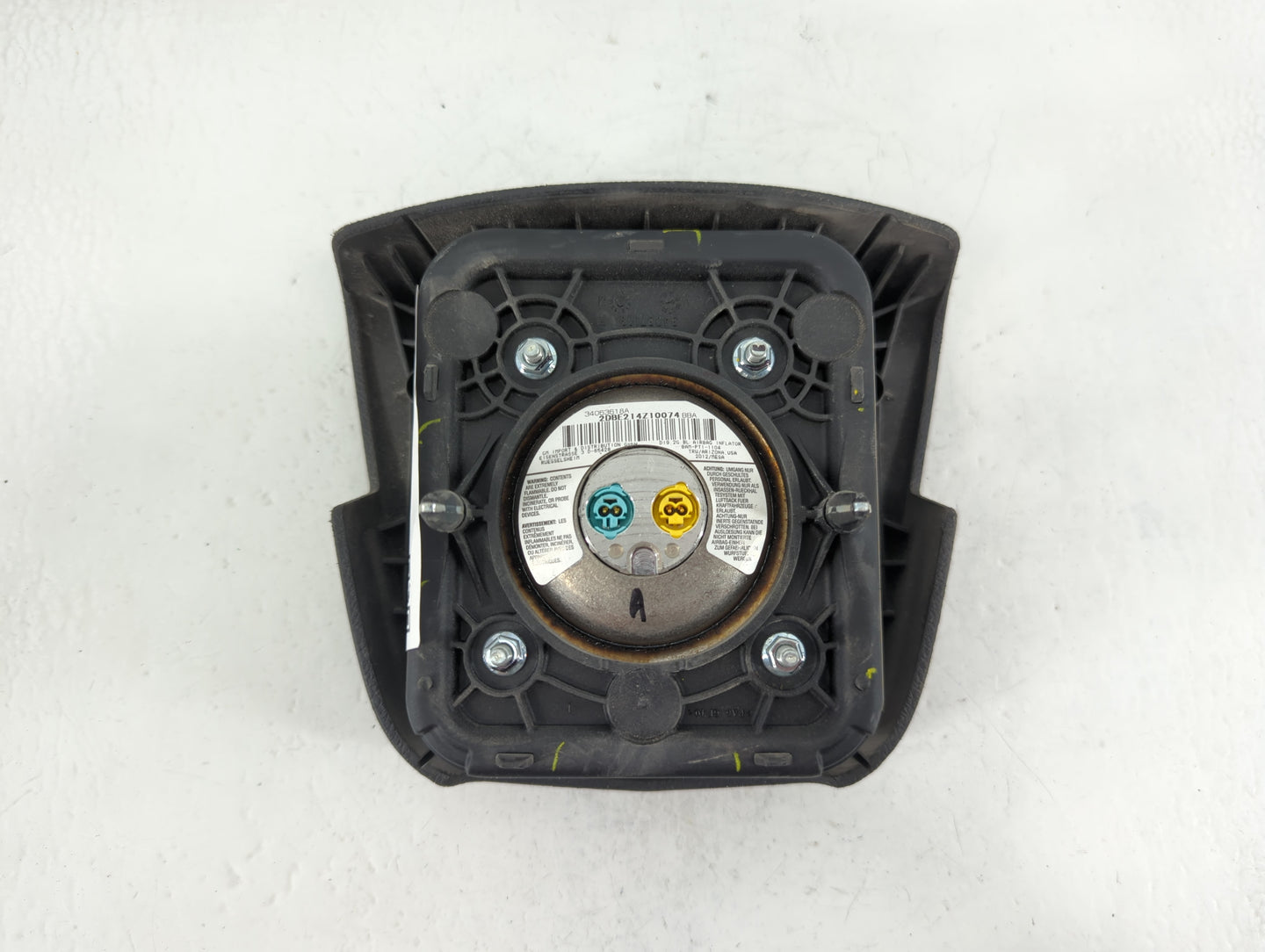 2011-2012 Cadillac Srx Air Bag Driver Left Steering Wheel Mounted P/N:34063618A Fits Fits 2011 2012 OEM Used Auto Parts - Oe