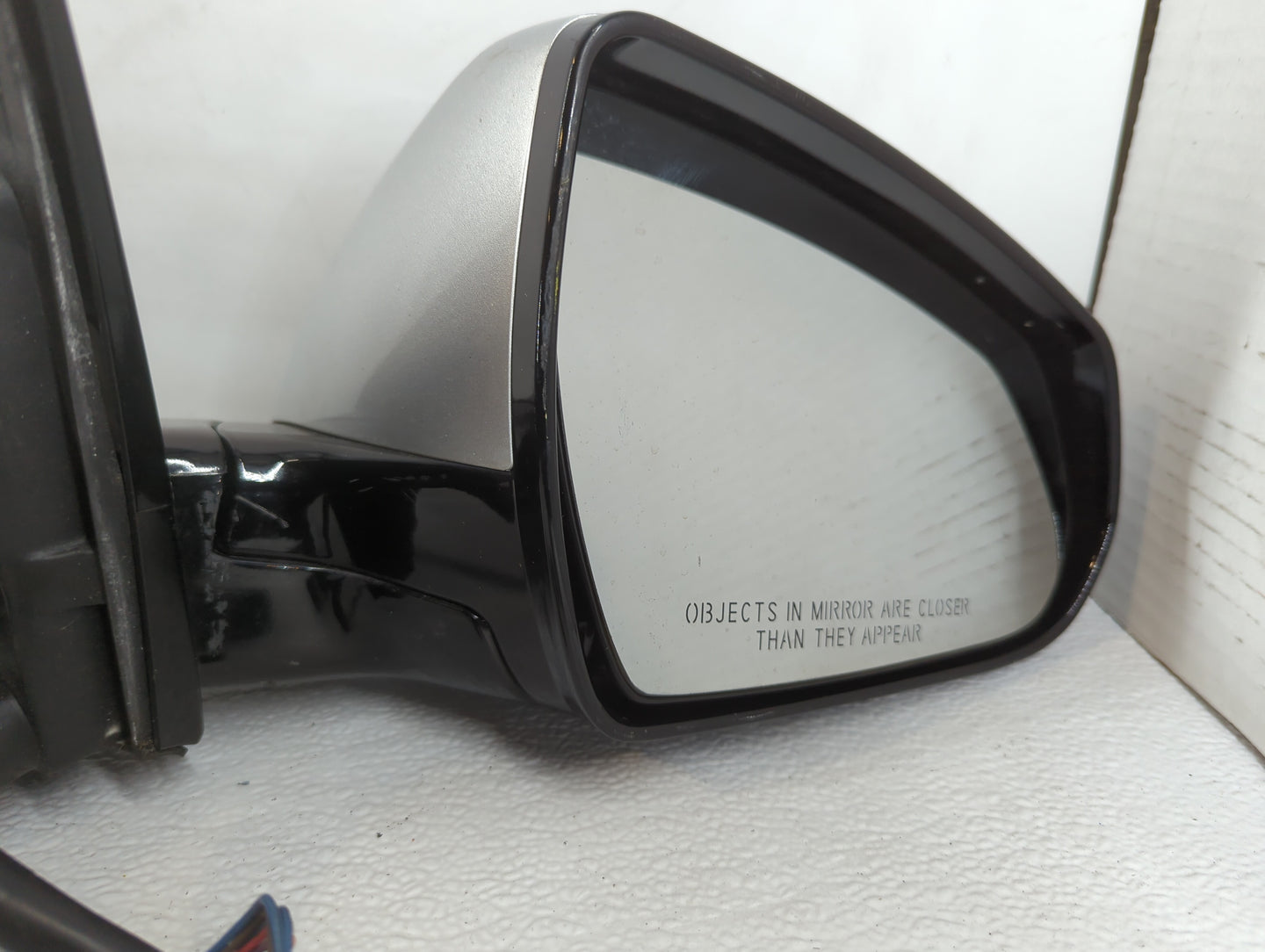 2010-2014 Cadillac Srx Passenger Side View Mirror - Right Door Mirror OEM Used - Oemusedautoparts1.com