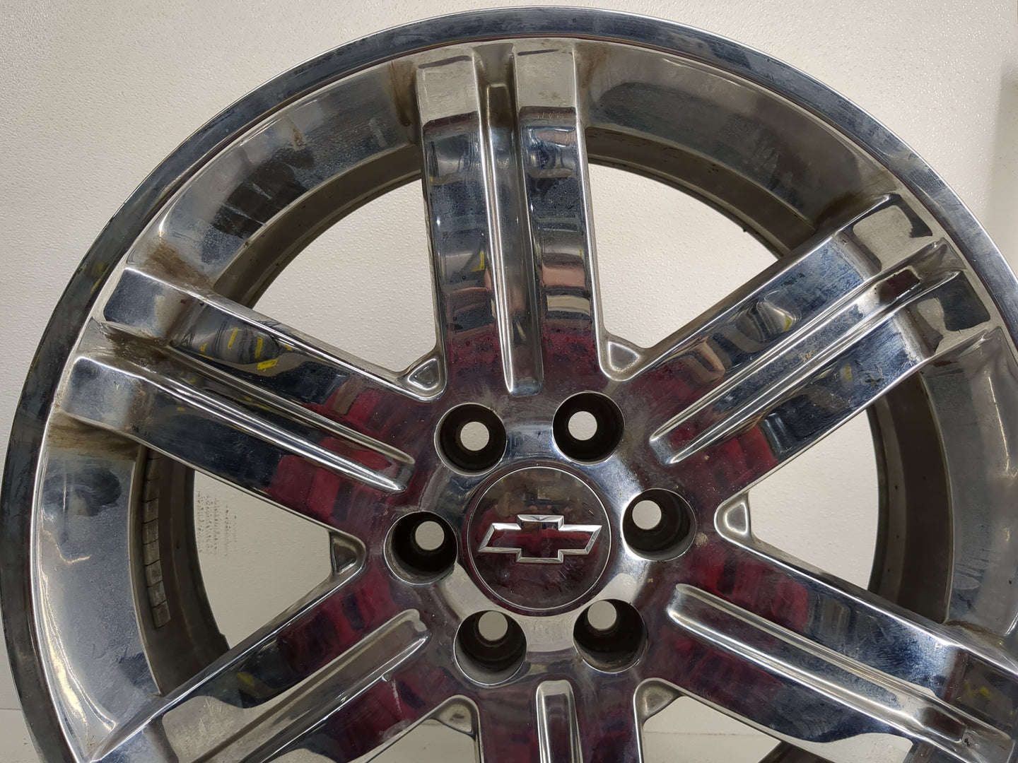 2011-2013 Chevrolet Avalanche Oem Wheel Rim 1218908 - Oemusedautoparts1.com