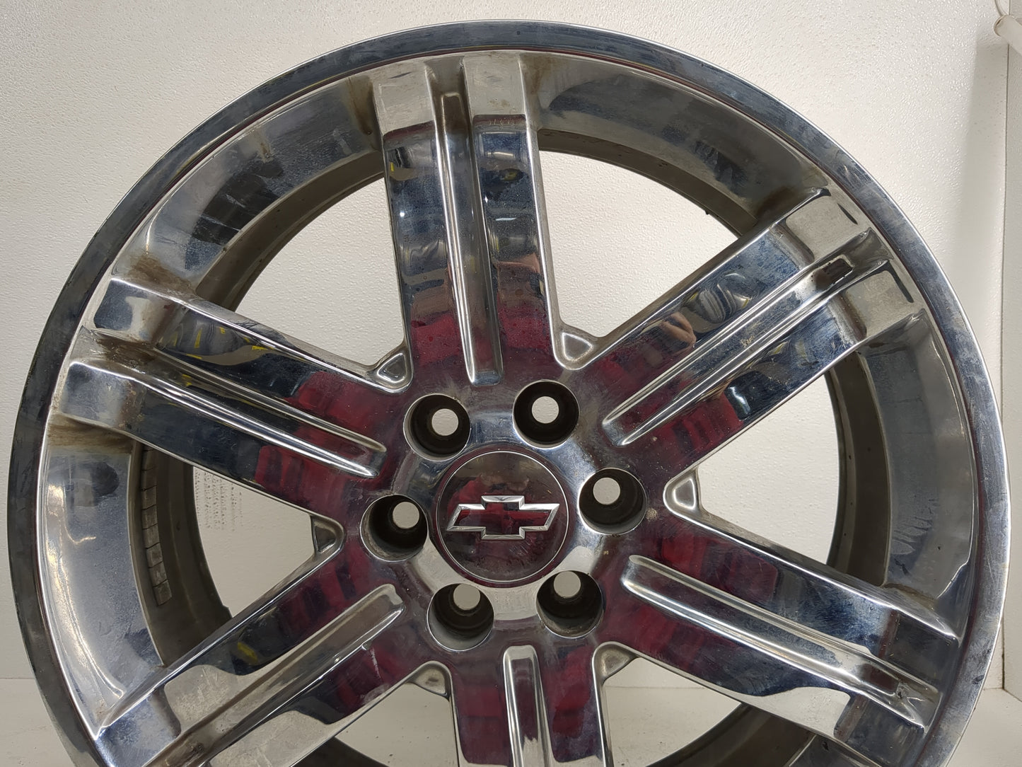 2011-2013 Chevrolet Avalanche Oem Wheel Rim 1218908 - Oemusedautoparts1.com