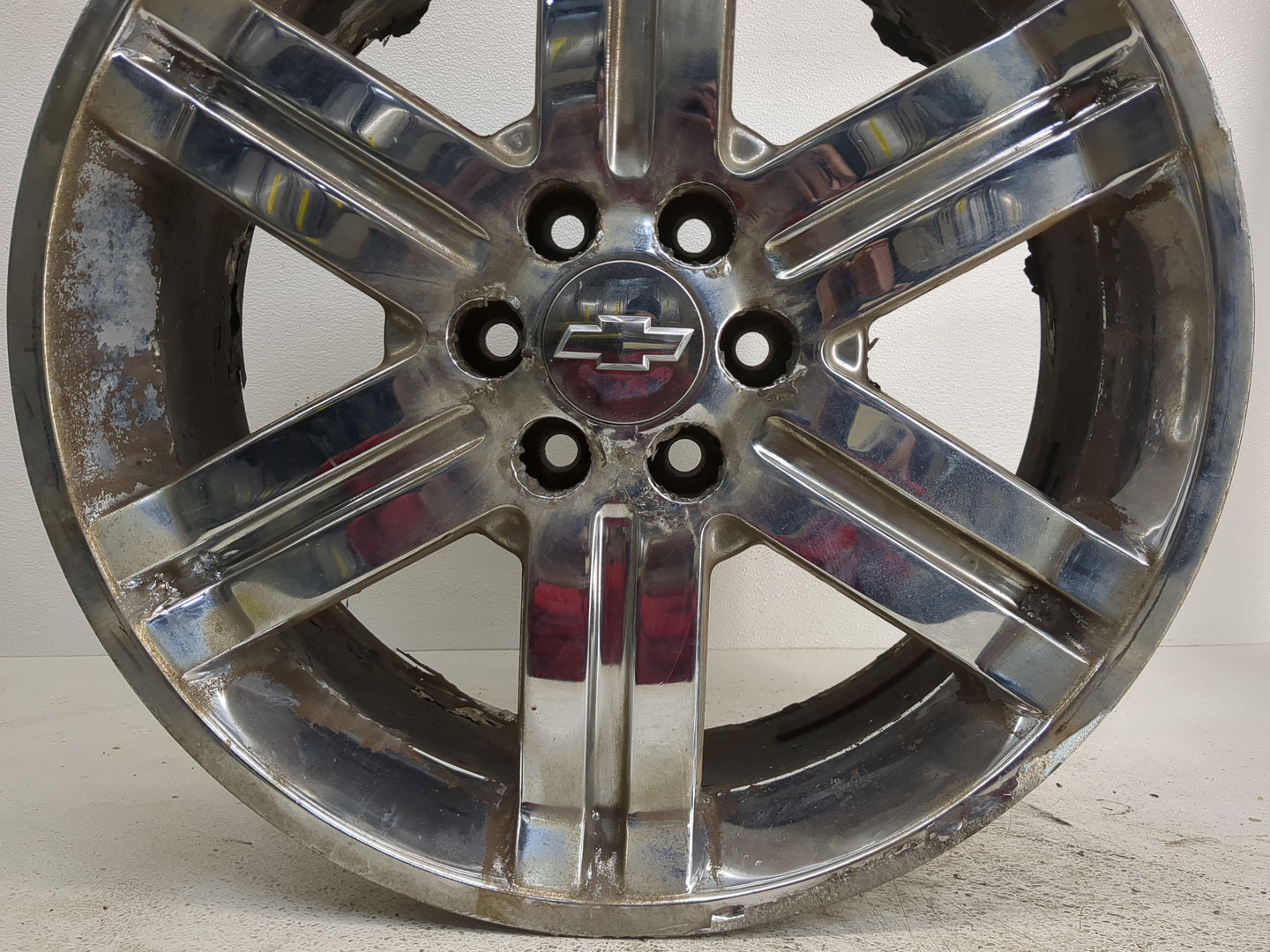 2011-2013 Chevrolet Avalanche Oem Wheel Rim 1218909 - Oemusedautoparts1.com