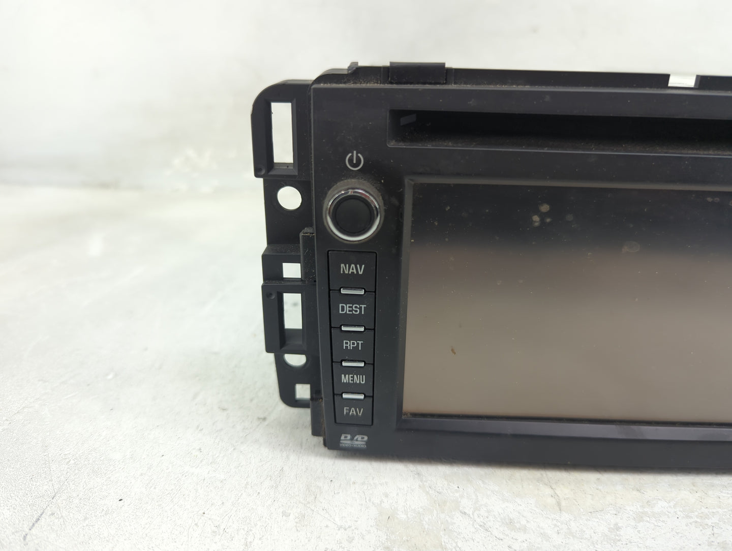 2012 Chevrolet Avalanche Radio AM FM Cd Player Receiver Replacement P/N:22815130 DW468100-6803, UYS-UL8 Fits Fits 2013 2014 