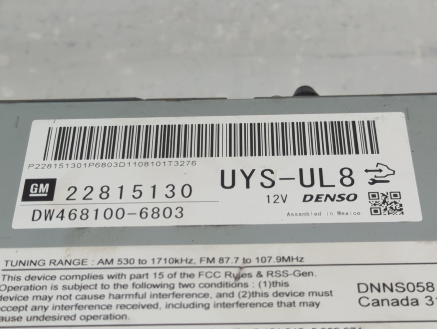 2012 Chevrolet Avalanche Radio AM FM Cd Player Receiver Replacement P/N:22815130 DW468100-6803, UYS-UL8 Fits Fits 2013 2014 