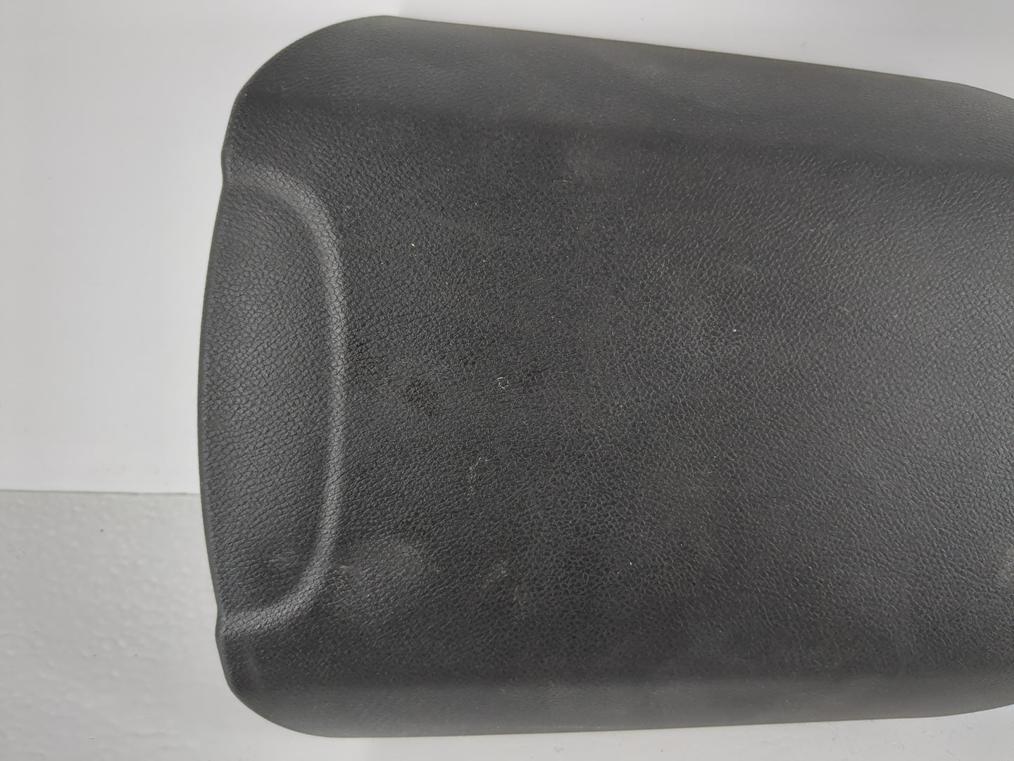 2012 Chevrolet Camaro Center Console Armrest Cover Lid Fits OEM Used Auto Parts - Oemusedautoparts1.com