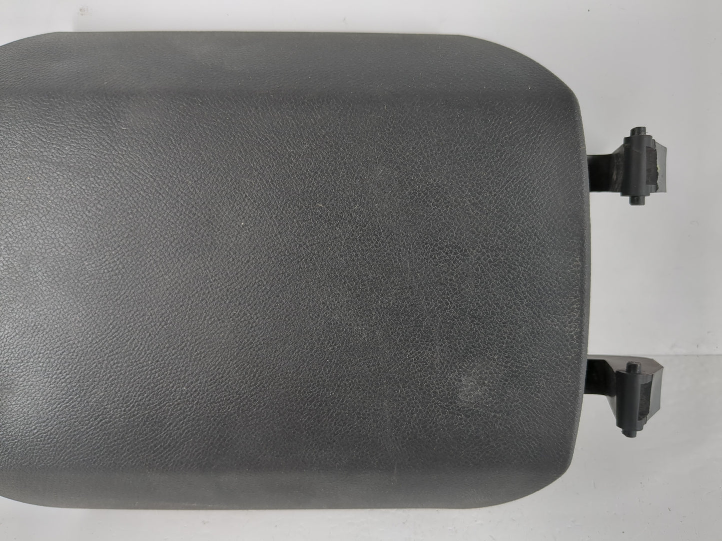 2012 Chevrolet Camaro Center Console Armrest Cover Lid Fits OEM Used Auto Parts - Oemusedautoparts1.com