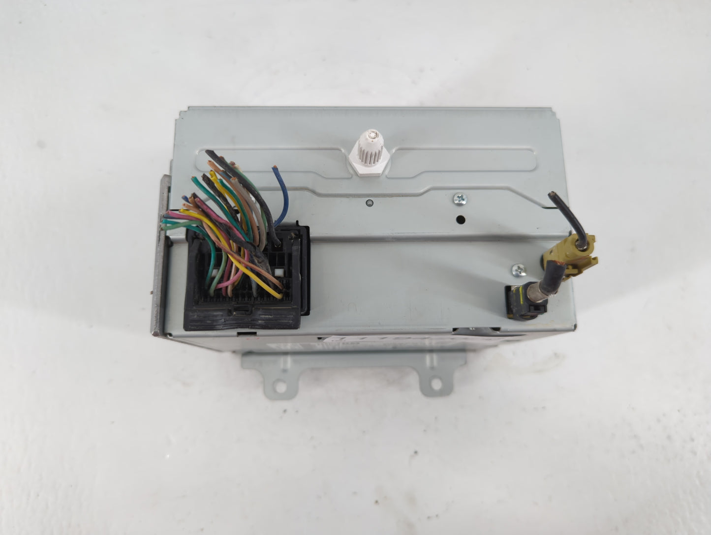 2011-2012 Chevrolet Camaro Radio AM FM Cd Player Receiver Replacement P/N:22870782 Fits Fits 2010 2011 2012 OEM Used Auto Pa