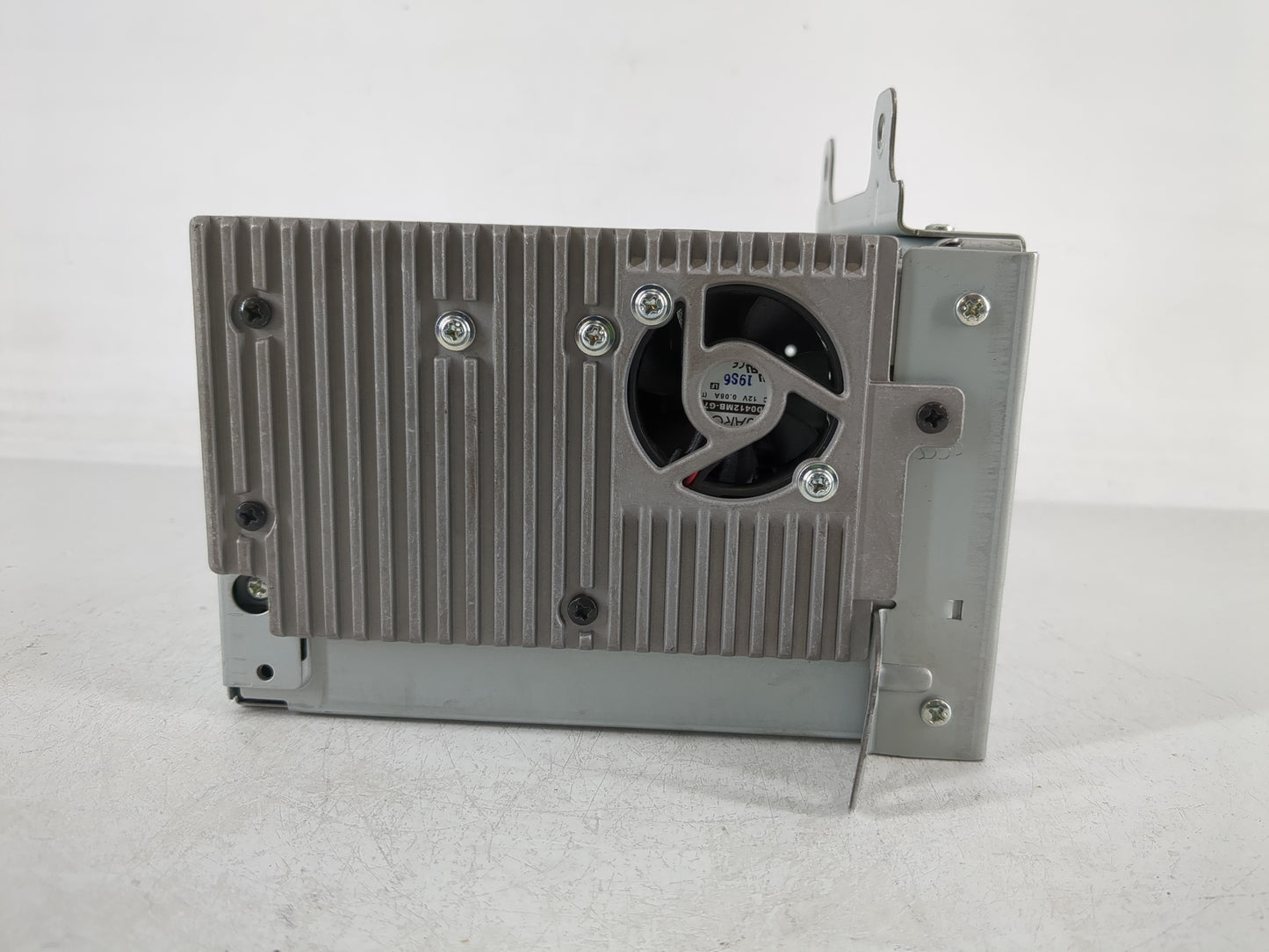 2011-2012 Chevrolet Camaro Radio AM FM Cd Player Receiver Replacement P/N:22870782 Fits Fits 2010 2011 2012 OEM Used Auto Pa