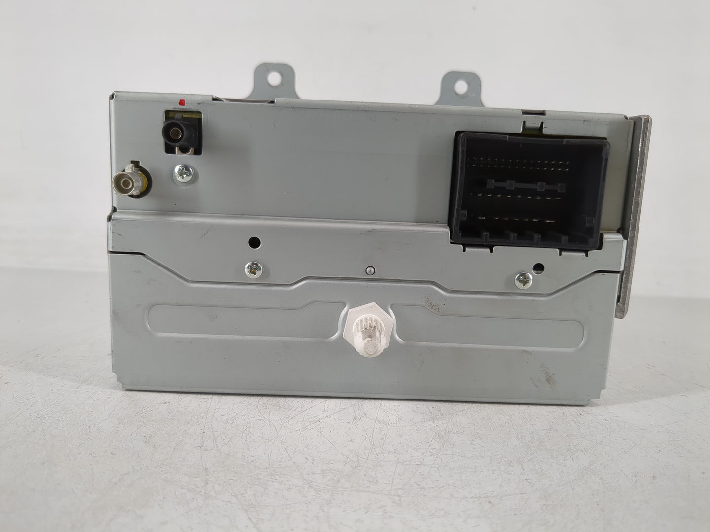 2011-2012 Chevrolet Camaro Radio AM FM Cd Player Receiver Replacement P/N:22870782 Fits Fits 2010 2011 2012 OEM Used Auto Pa