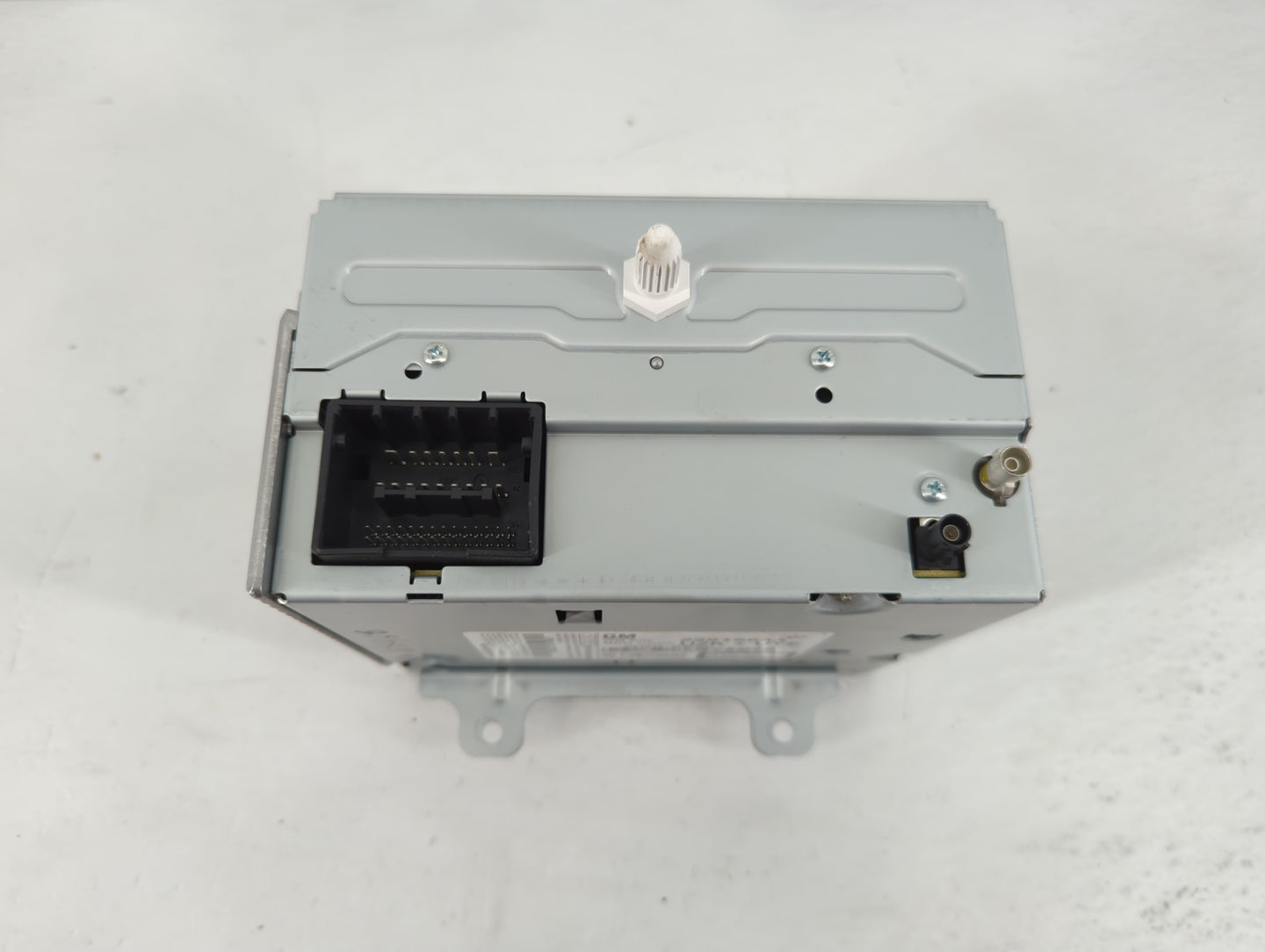 2012 Chevrolet Camaro Radio AM FM Cd Player Receiver Replacement P/N:22815634 Fits OEM Used Auto Parts - Oemusedautoparts1.c