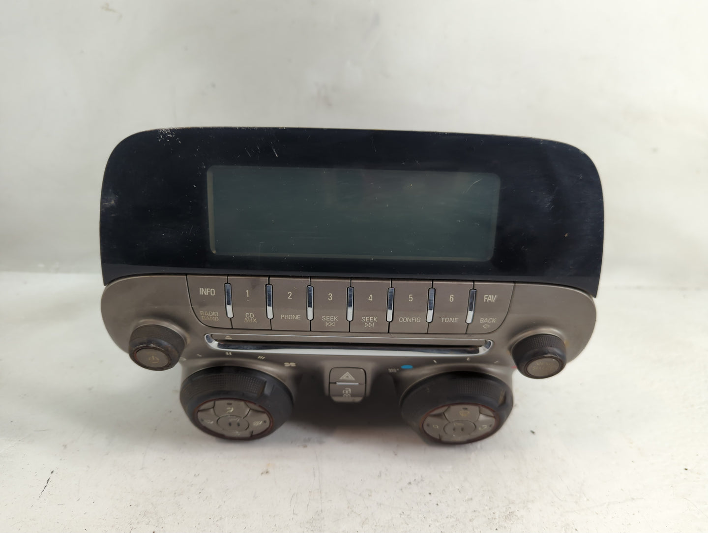 2010-2012 Chevrolet Camaro Radio AM FM Cd Player Receiver Replacement Fits Fits 2010 2011 2012 OEM Used Auto Parts - Oemused