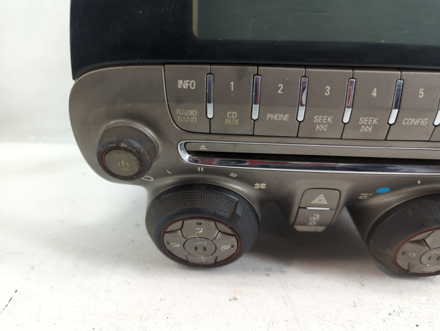 2010-2012 Chevrolet Camaro Radio AM FM Cd Player Receiver Replacement Fits Fits 2010 2011 2012 OEM Used Auto Parts - Oemused