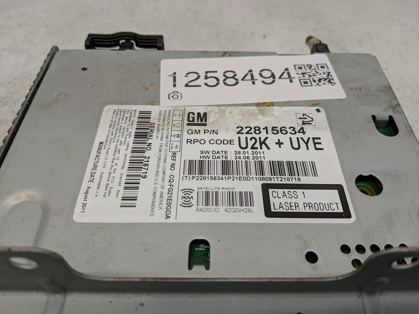 2010-2012 Chevrolet Camaro Radio AM FM Cd Player Receiver Replacement P/N:22815634 Fits Fits 2010 2011 2012 OEM Used Auto Pa