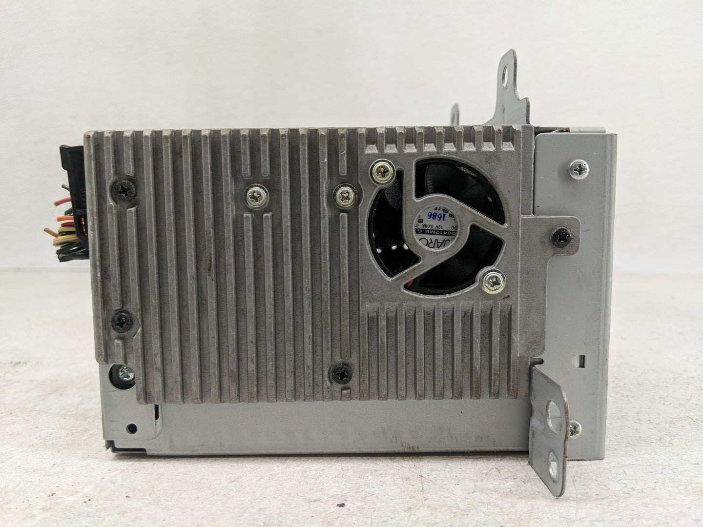 2010-2012 Chevrolet Camaro Radio AM FM Cd Player Receiver Replacement P/N:22815634 Fits Fits 2010 2011 2012 OEM Used Auto Pa