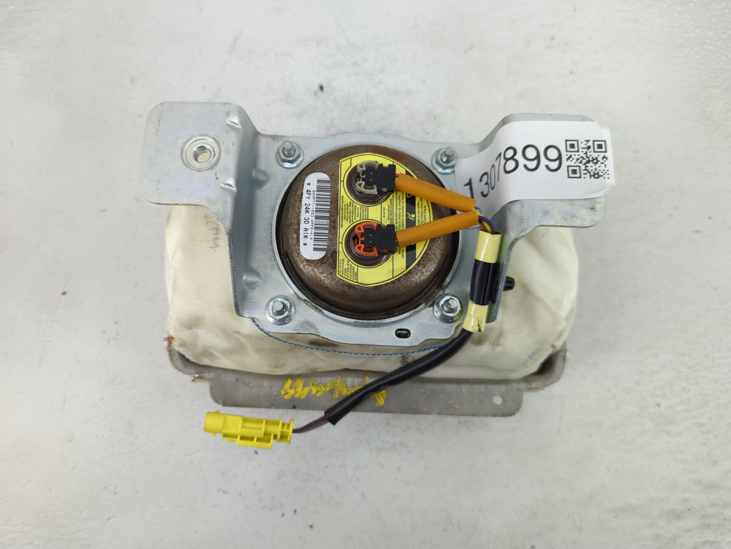 2012-2015 Chevrolet Camaro Air Bag Passenger Right Dashboard OEM Fits Fits 2012 2013 2014 2015 OEM Used Auto Parts - Oemused