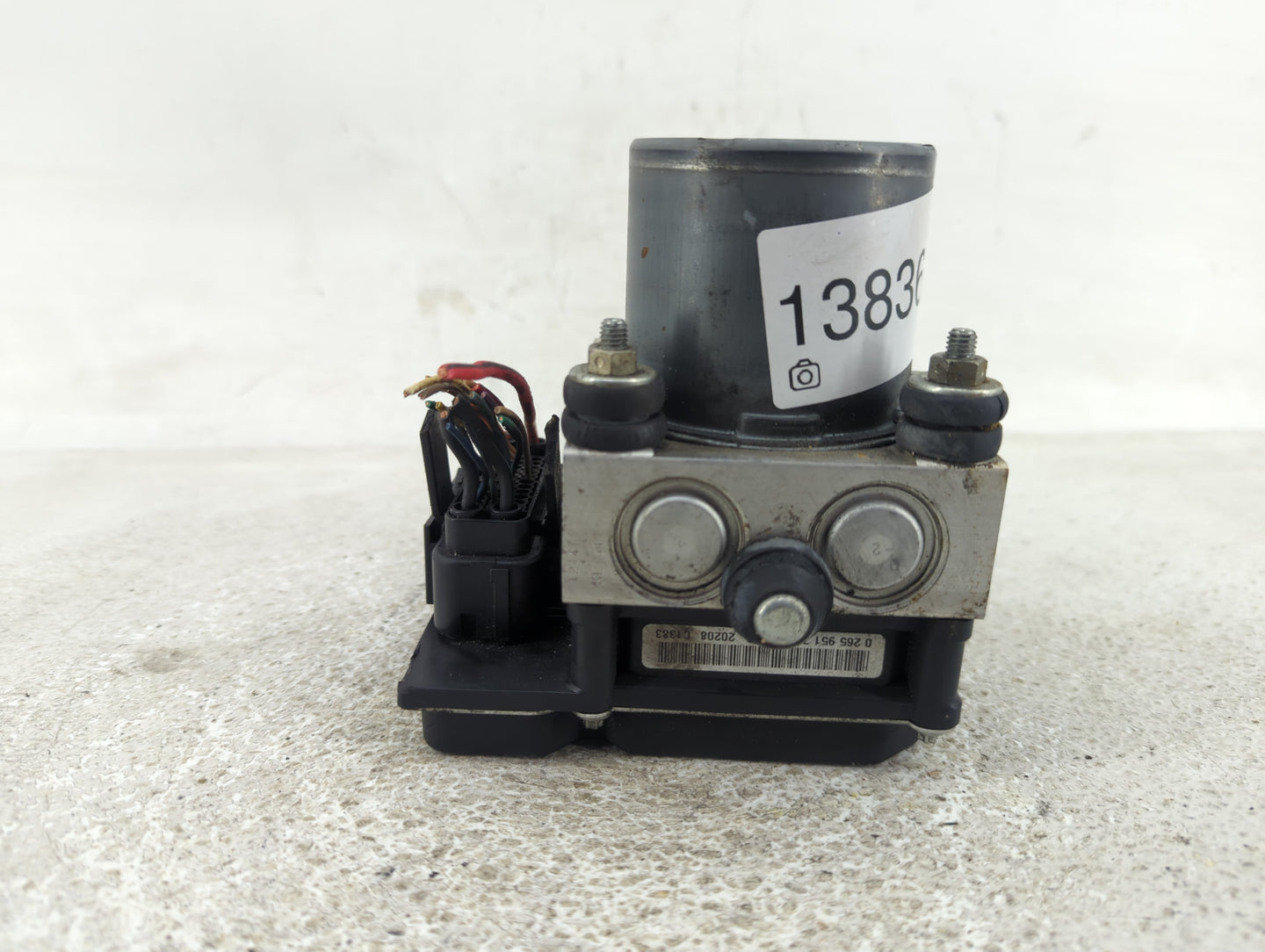 2012-2015 Chevrolet Camaro ABS Pump Control Module Replacement P/N:22873642 Fits Fits 2012 2013 2014 2015 OEM Used Auto Part