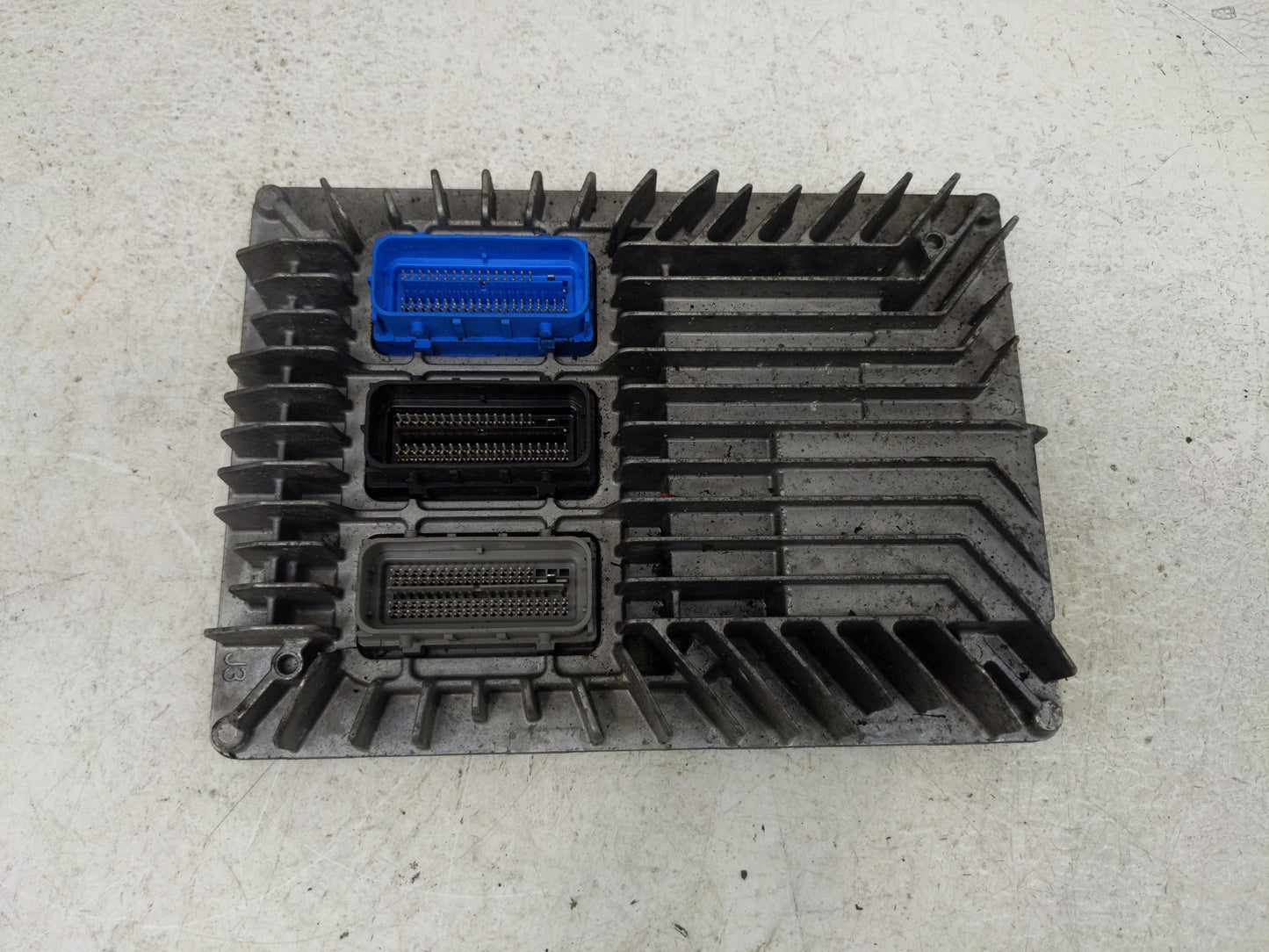 2012-2015 Chevrolet Camaro PCM Engine Control Computer ECU ECM PCU OEM P/N:12648906 Fits Fits 2010 2011 2012 2013 2014 2015 