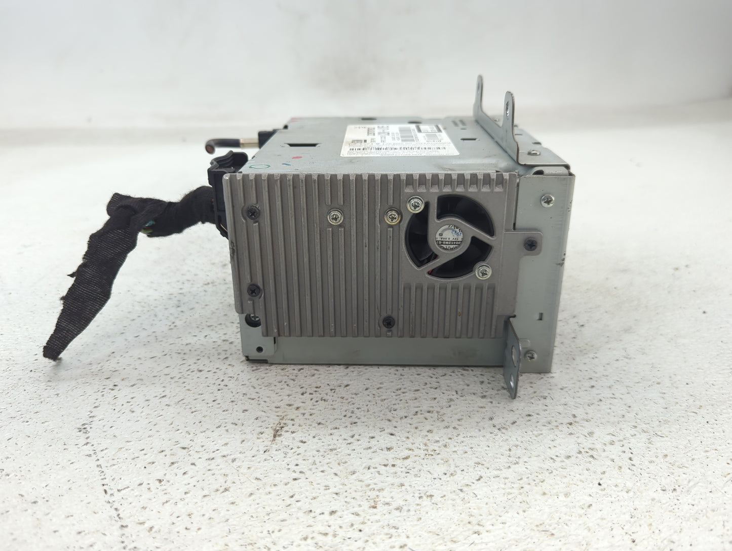 2010-2015 Chevrolet Camaro Radio AM FM Cd Player Receiver Replacement P/N:22870782 Fits Fits 2010 2011 2012 2013 2014 2015 O