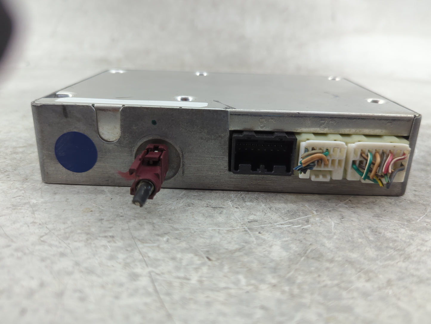 2012-2014 Chevrolet Camaro Body Control Module Bcm Inner Cabin Fuse Box - Oemusedautoparts1.com
