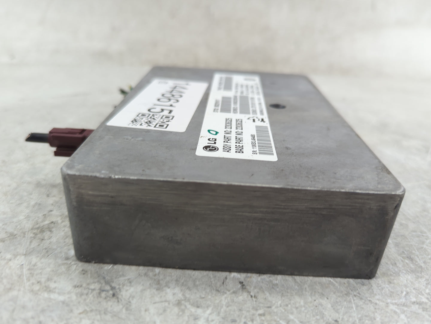 2012-2014 Chevrolet Camaro Body Control Module Bcm Inner Cabin Fuse Box - Oemusedautoparts1.com